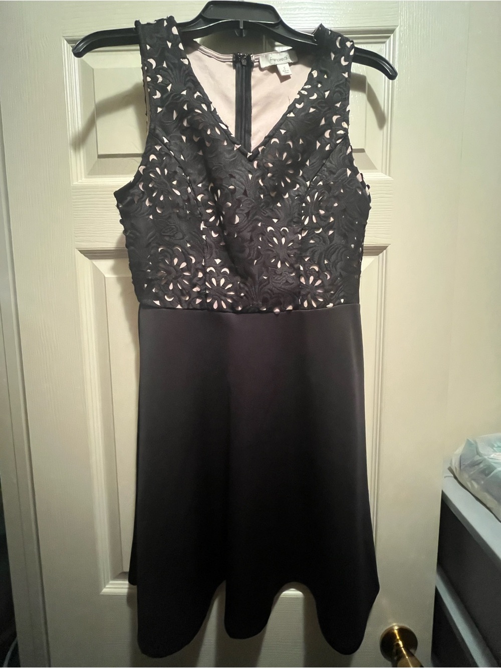 Francesca's Collections Black Mini Dress with Floral Laser-Cut Bodice